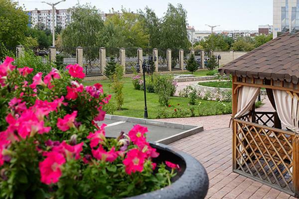 Hotel Home Parq Ekibastuz Zewnętrze zdjęcie